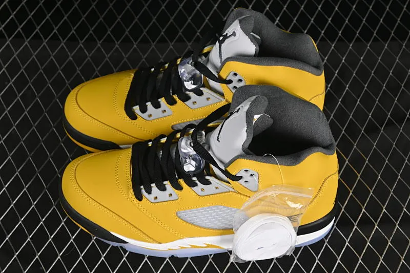 All categories Air Jordan Jordan series basketball shoes Air Jordan 5 Air Jordan 5 Retro "Tokyo" AJ5 Joe 5 Tokyo limited first layer basketball shoes IO3372-700